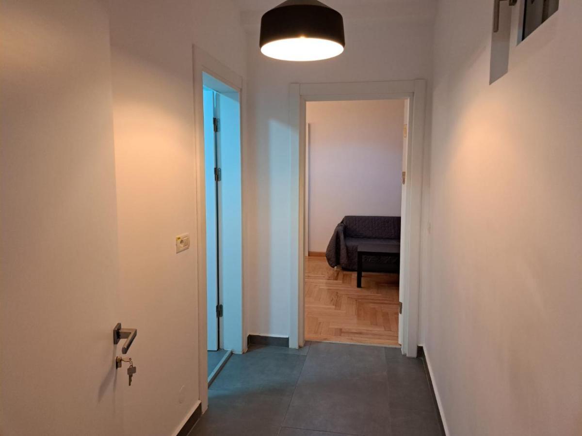 Vila Ris Bucharest Unirii ,Centru Luaran gambar