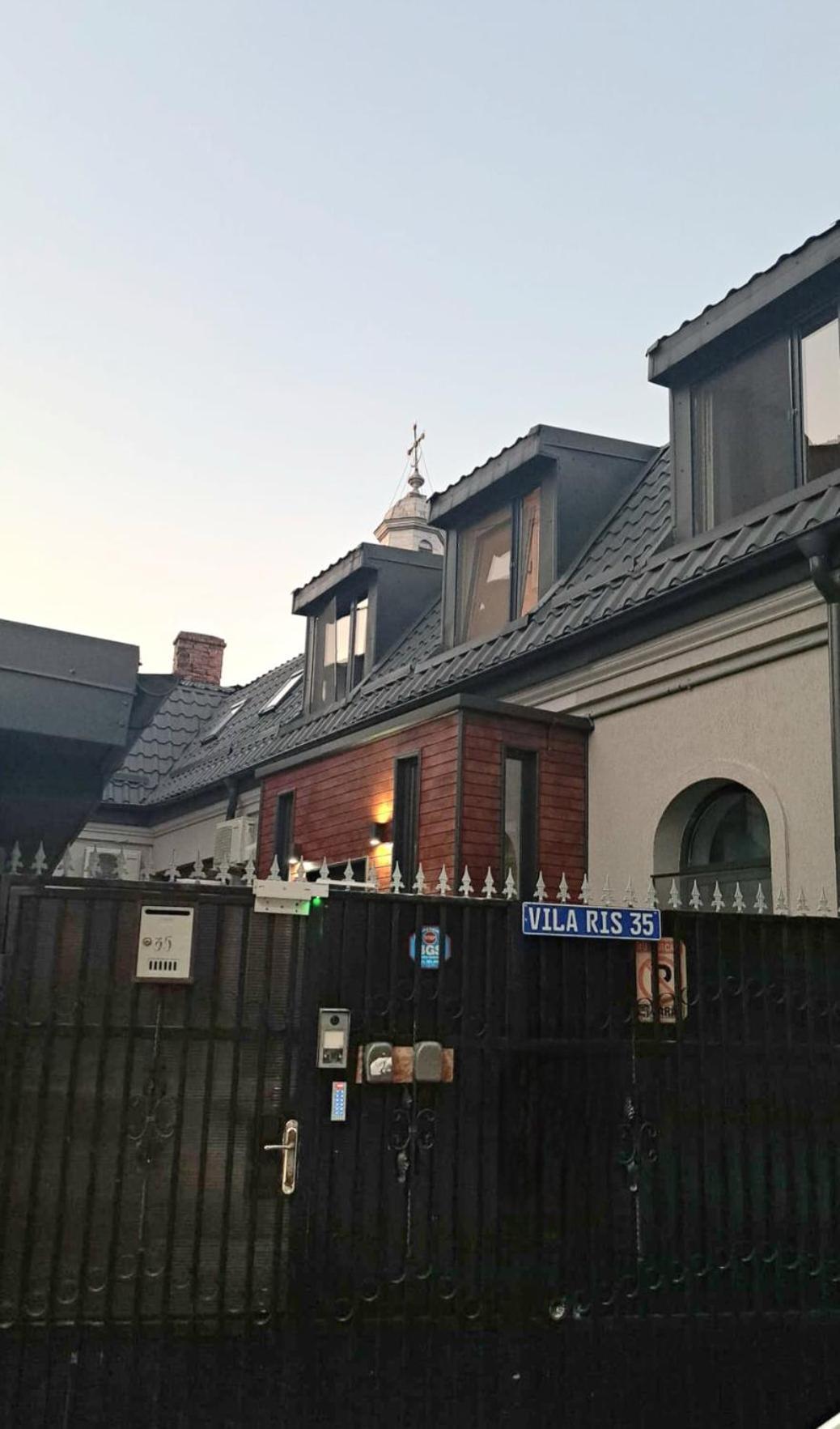 Vila Ris Bucharest Unirii ,Centru Luaran gambar