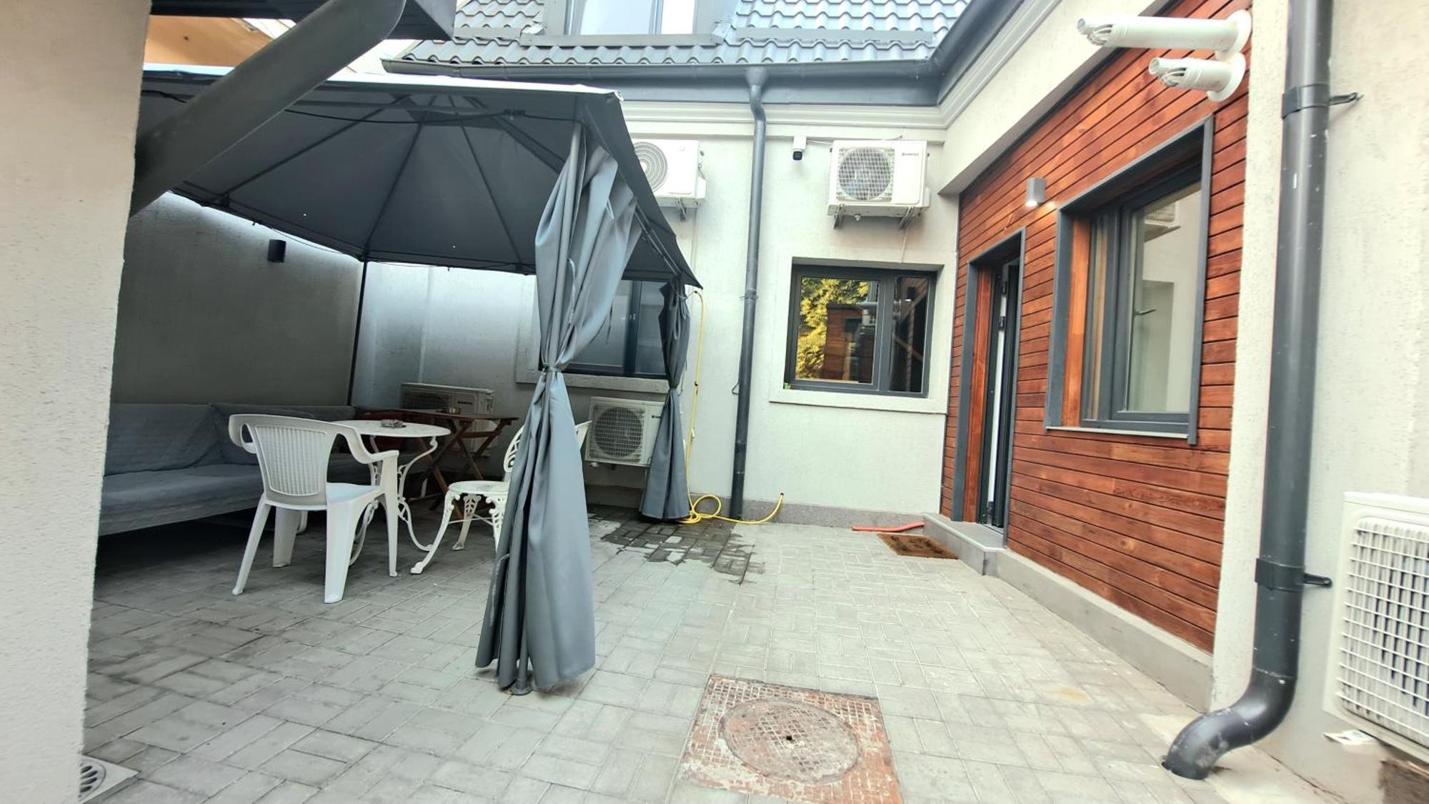 Vila Ris Bucharest Unirii ,Centru Luaran gambar
